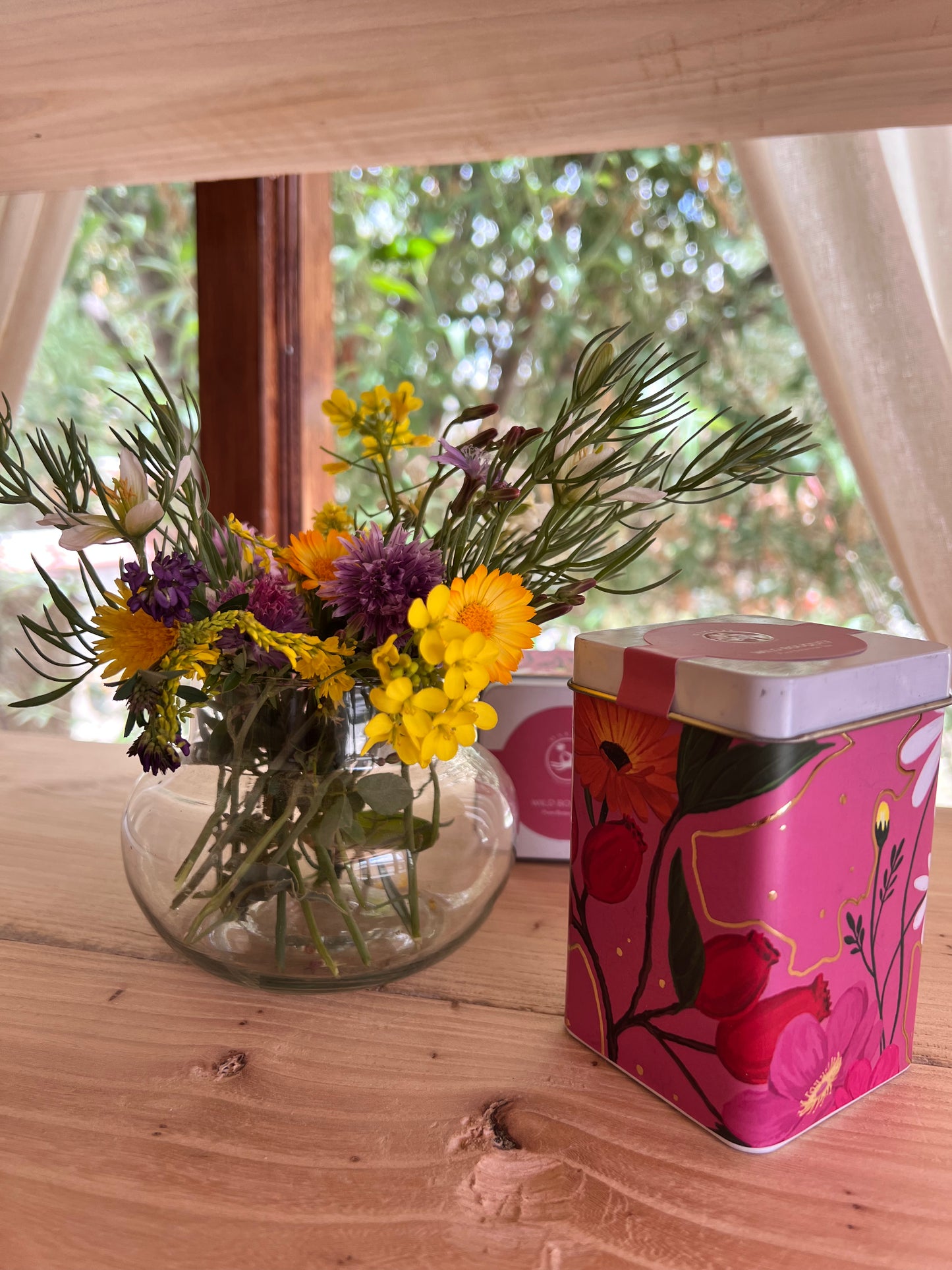 Wild Bouquet Pure Botanical Tea