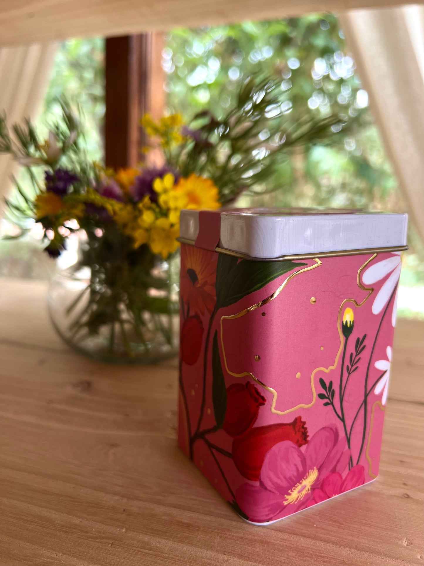 Wild Bouquet Pure Botanical Tea