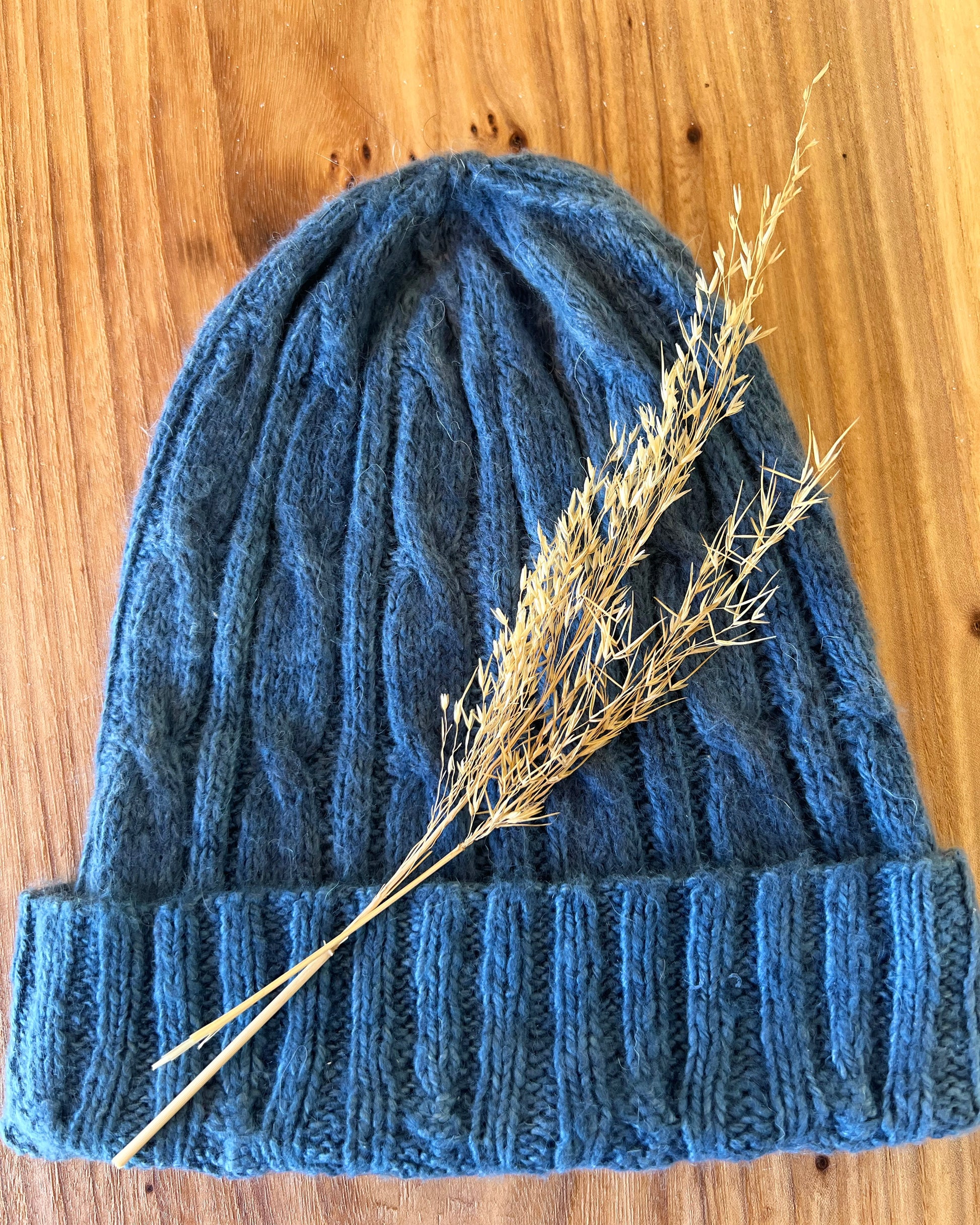 Indigo Cable Knit Pashmina Beanie - makoiiapothecary